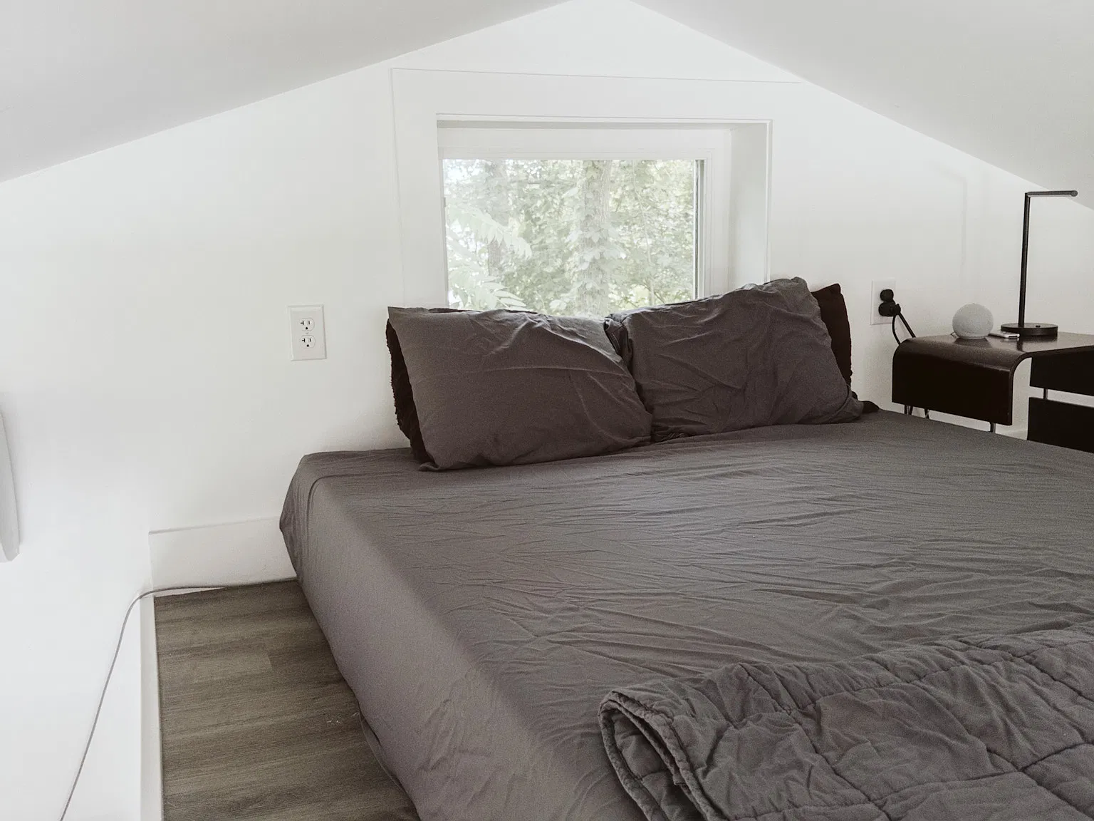 Studio, 588 sqft, $1,000 — Photo 4