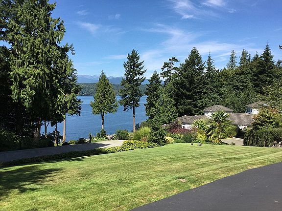 2nd image of 7324 NW Olympic Peaks Way