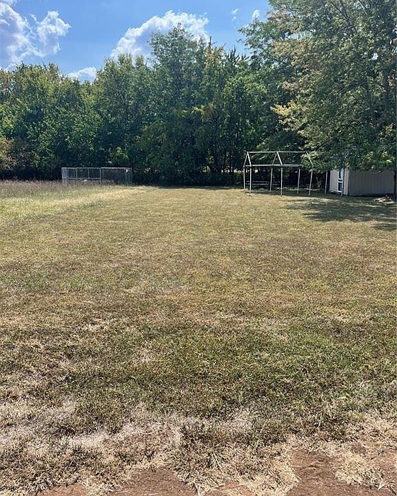 1st image of 38 Arkansas Dr