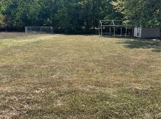 38 Arkansas Dr, Linn Valley, KS 66040