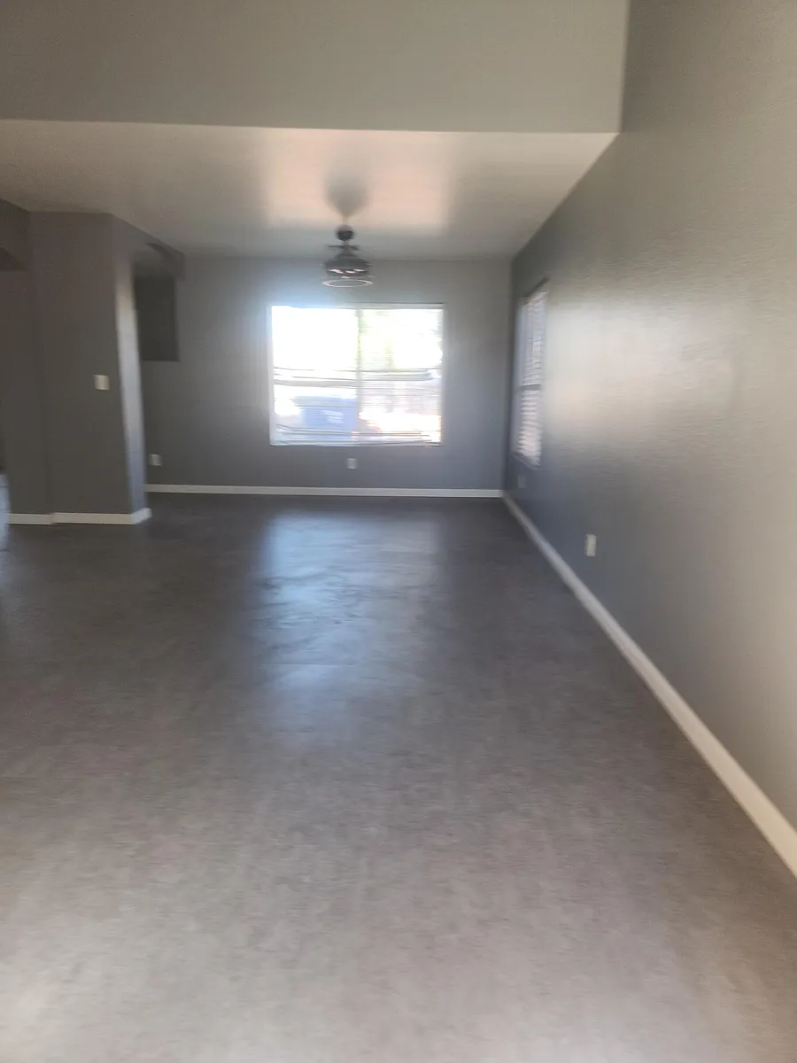Building Photo - 9067 E Muleshoe St