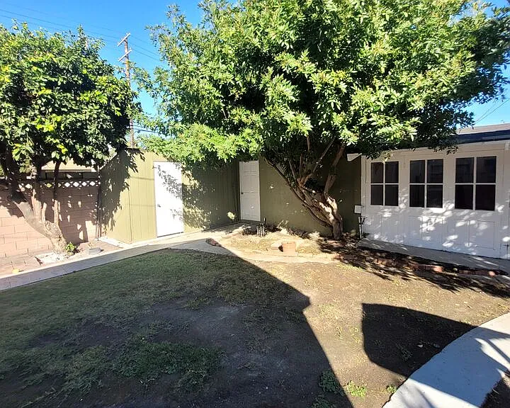 3760 Wellington Rd — Photo 45