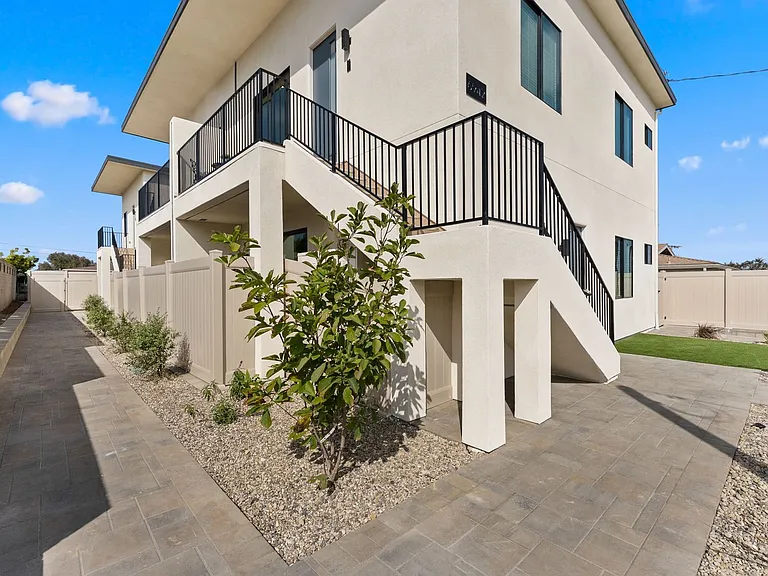 6942 Glidden St #201 — Photo 9