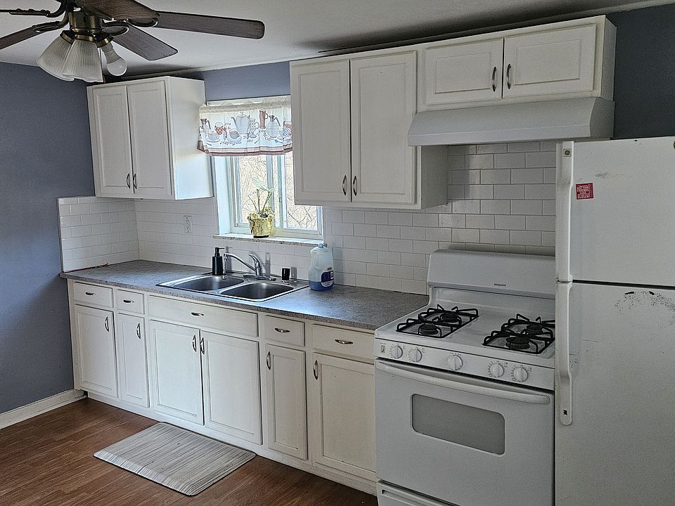1st image of 315 Vondera St