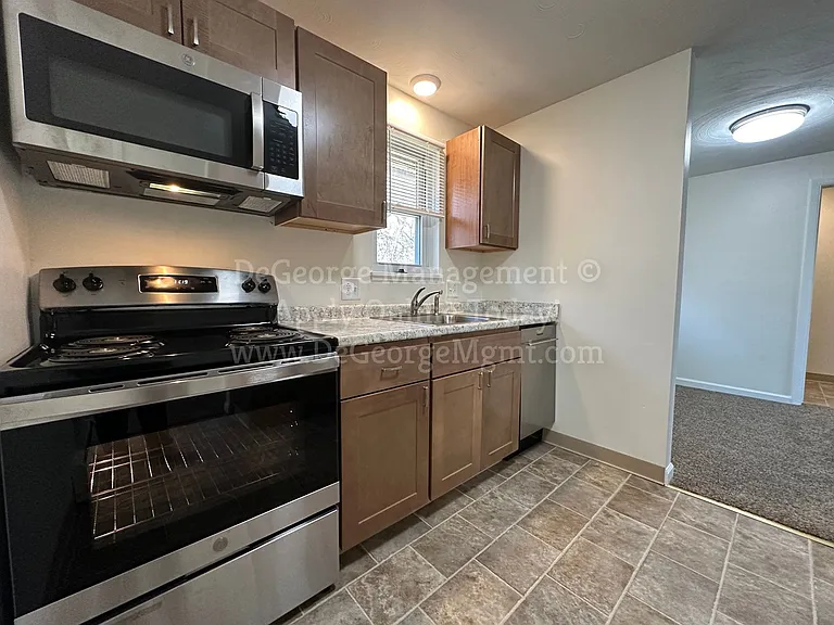William's Tribute Apartments — Photo 41