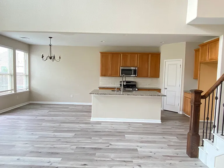 6224 Heron Dr — Photo 5