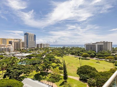 2045 Kalakaua Ave APT 1209, Honolulu, HI, 96815