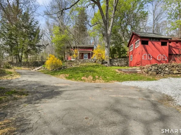 60 Riggs Street, Oxford, CT 06478