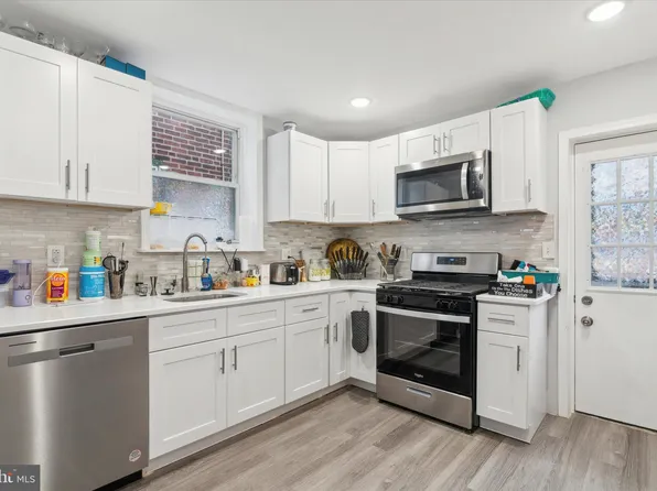 267 Widener St, Philadelphia, PA 19120