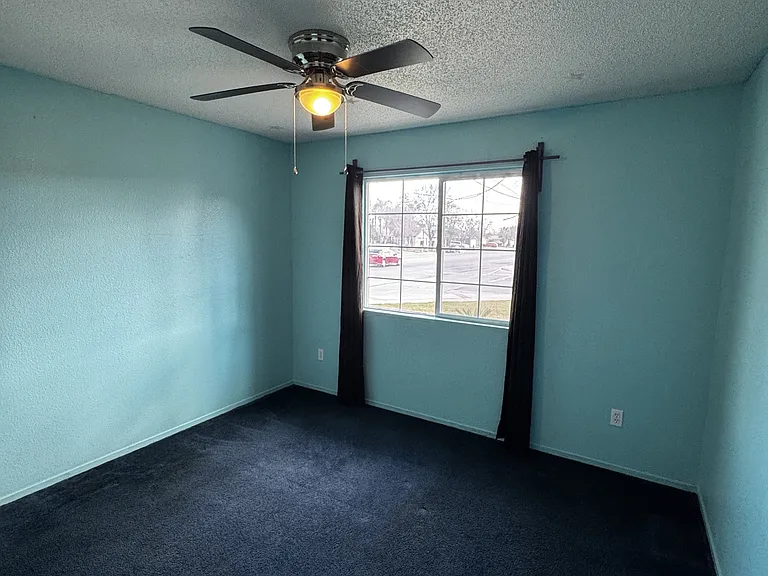 900 Arnott Ct — Photo 7