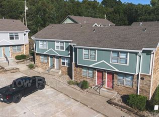 1302 S Jackson St, Junction City, KS 66441