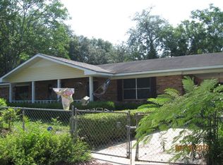 10 Green Oak St, Douglas, GA 31533