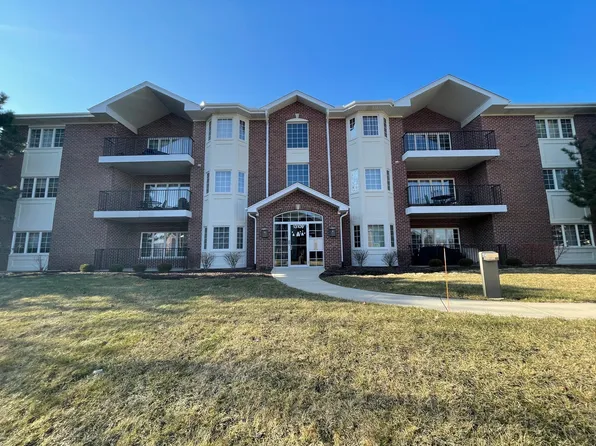 13109 Forest Ridge Dr APT 3D, Palos Heights, IL 60463