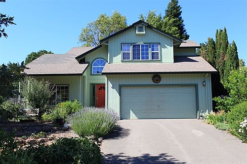 Gracious Graton Living