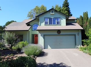 425 Bowers Pl, Graton, CA 95444
