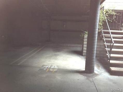 3rd image of 3632 Newton St