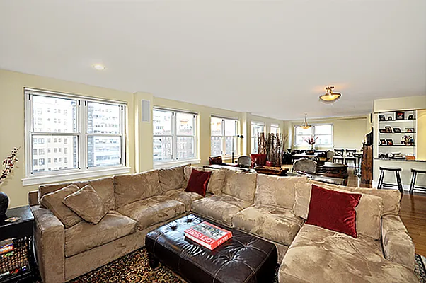 Sold by Industrie Residential | media 5