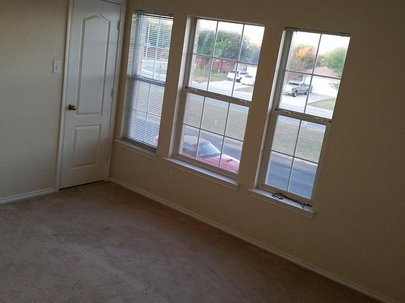 5th image of 1247 Butler Dr