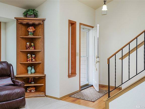 2nd image of 5307 25th Ave SE