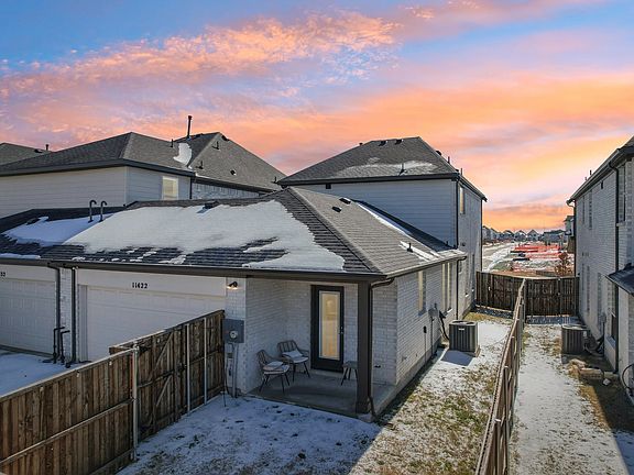 2nd image of 11422 Chepstow Crescent Ct