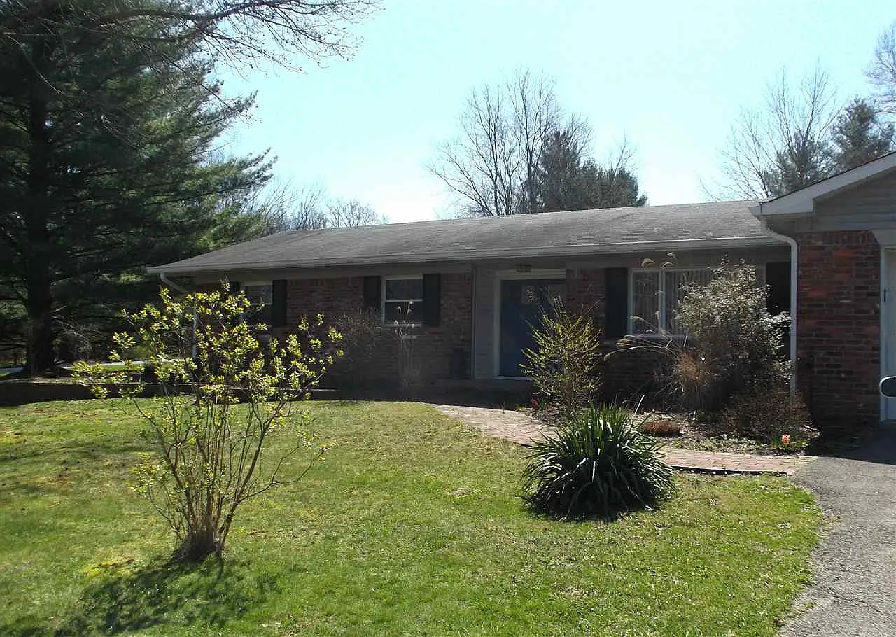 3024 E Carol Ave photo 1