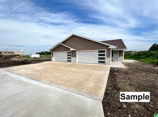 1821 W 6th St #6, Storm Lake, IA 50588