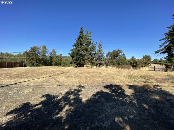 NE 3rd St, Goldendale, WA 98620