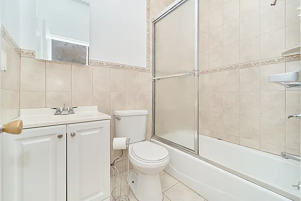 Rented by Living New York | media 37