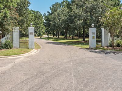 102 Whooping Crane Ct, Summerville, SC, 29483