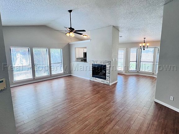 3rd image of 6102 Bay Hill Dr