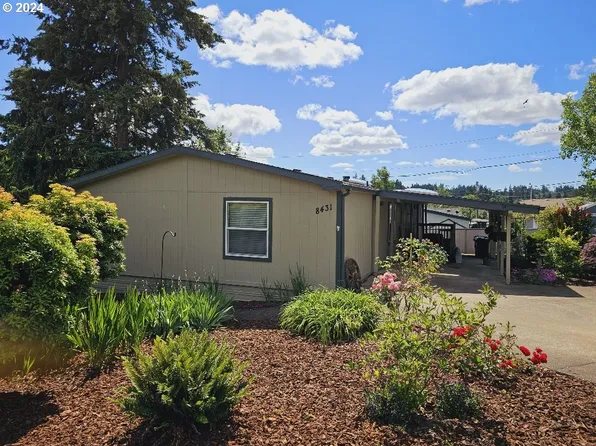 8431 SE Heritage Ct, Clackamas, OR 97015