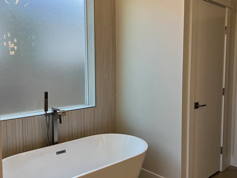 2932 Tarragon Ave — Photo 9