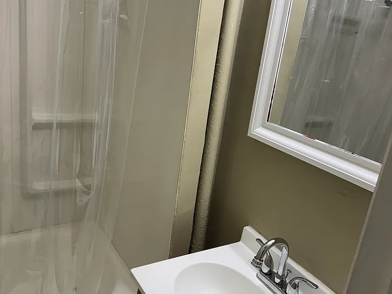 7416 Harwood Ave #102 — Photo 15