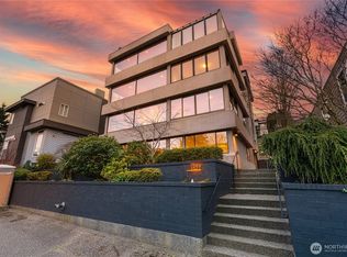 California Rm, Seattle, WA 98116