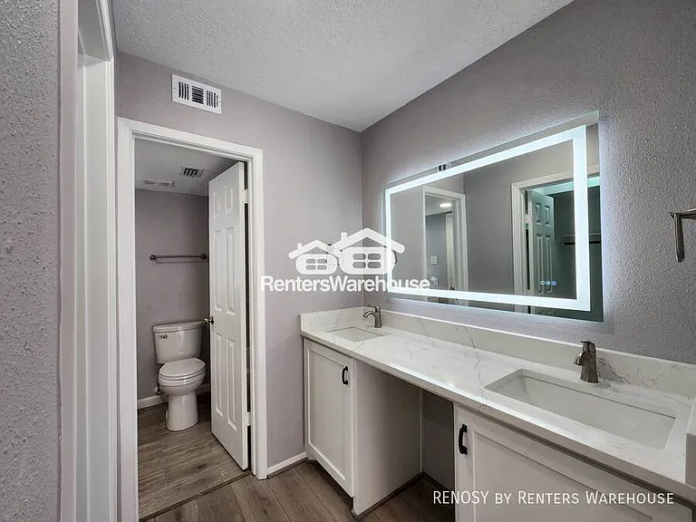 13427 Garden Grove St #750 — Photo 6