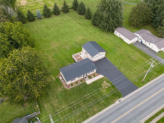 3rd image of 10429 Salter Rd