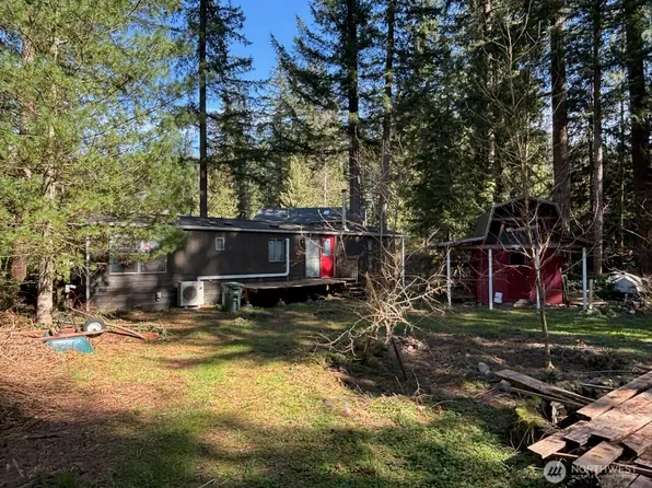 2391 Blackbird Valley Lane, Maple Falls, WA 98266