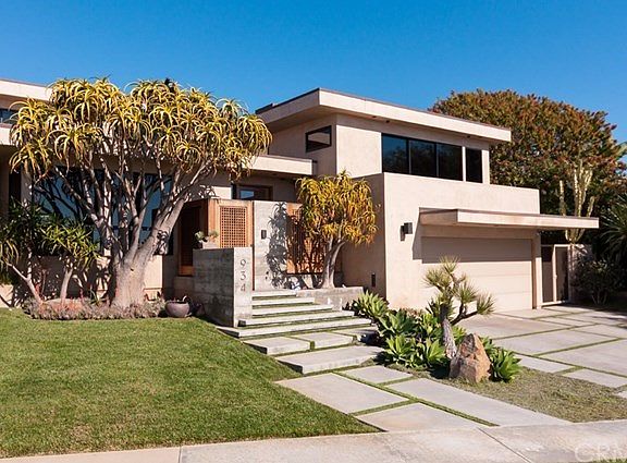 2nd image of 934 Goldenrod Ave