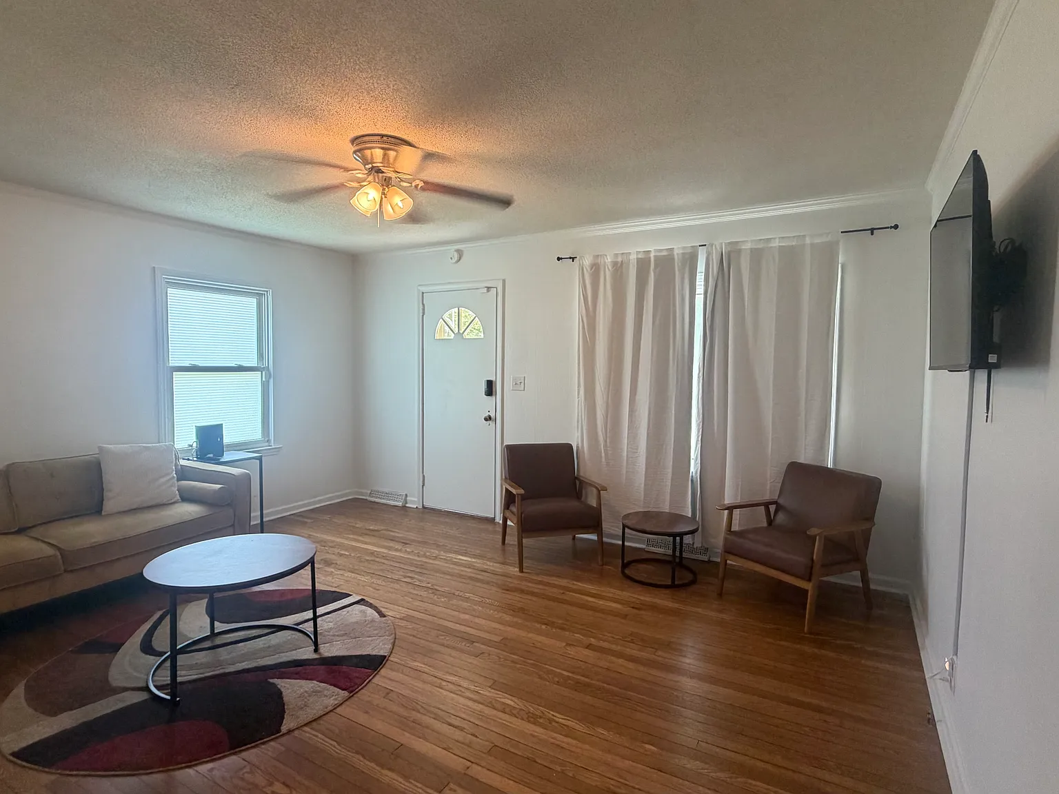 2 bed, 1178 sqft, $1,495 — Photo 4