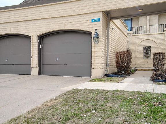 3rd image of 6739 W 108th Ter