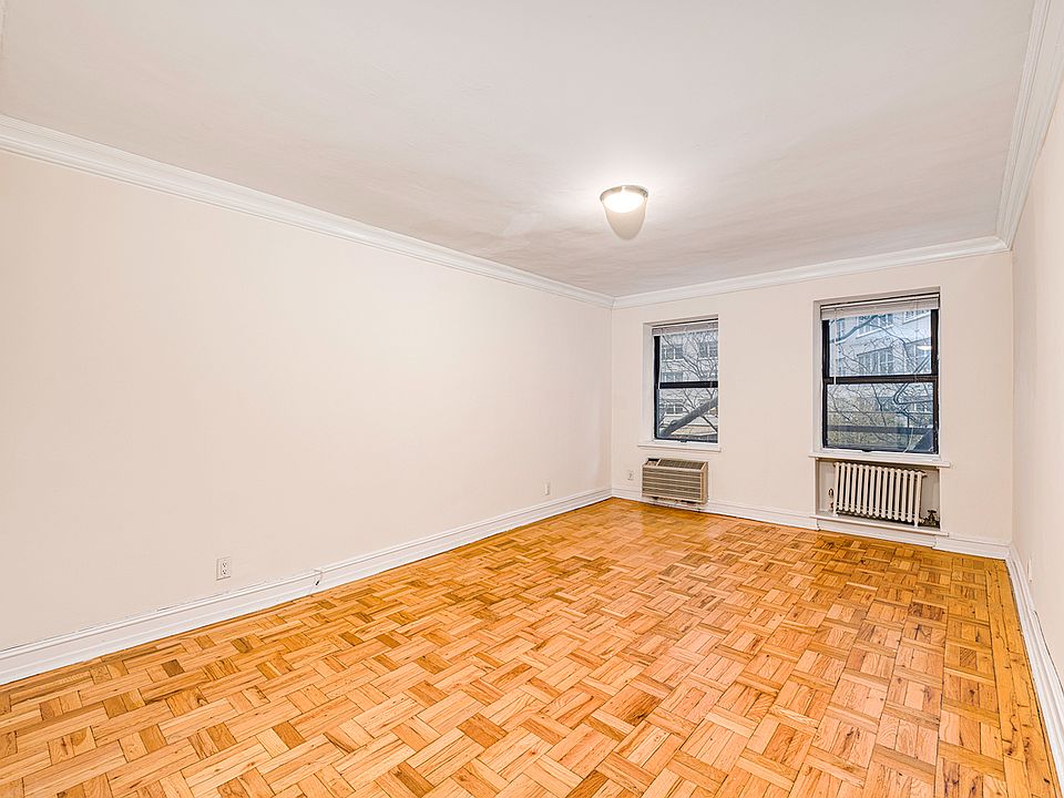 1st image of 239 W 64th St #3D