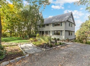 20 Woodland Terrace Ct, Carmel, NY 10512