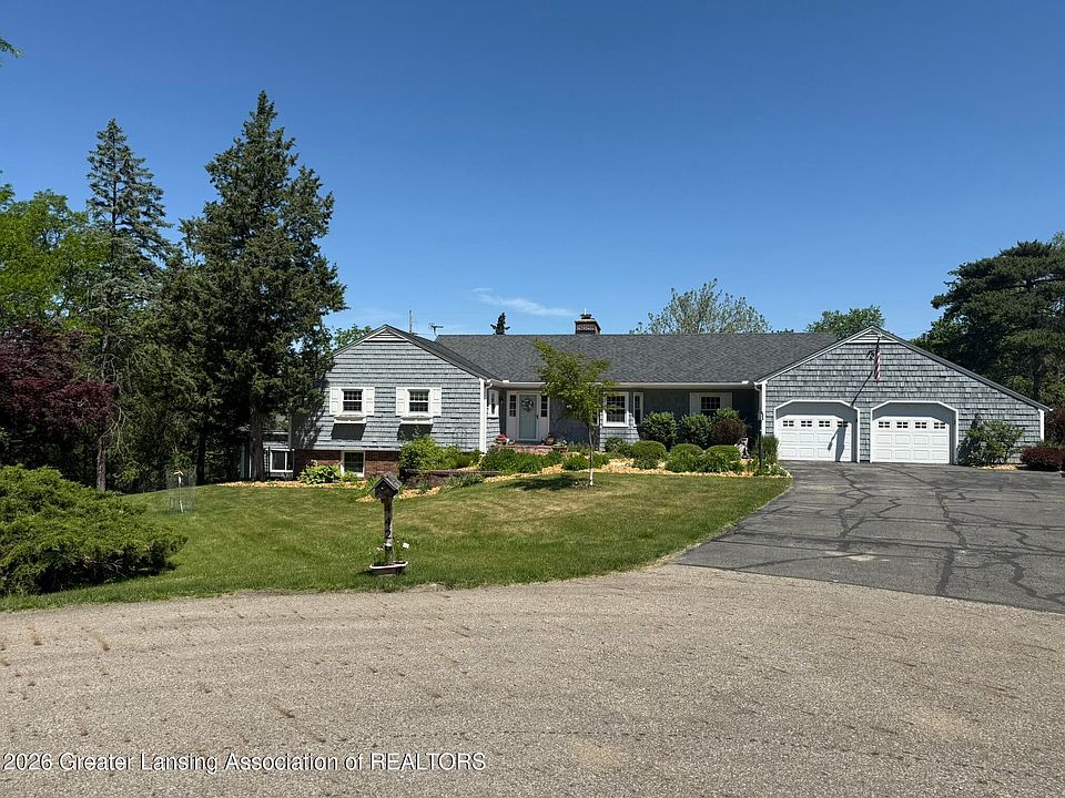 1st image of 4426 Barton Rd