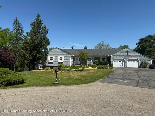 4426 Barton Rd, Lansing, MI 48917