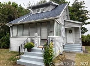 44 Brookdale Ave, Bloomfield, CT 06002