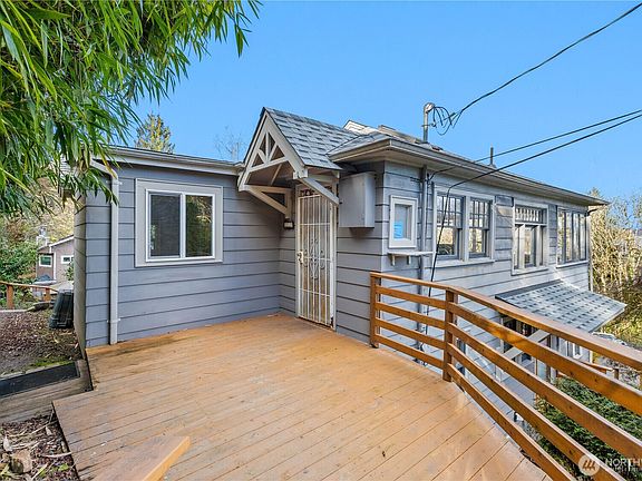 3rd image of 3312 S Lane Street