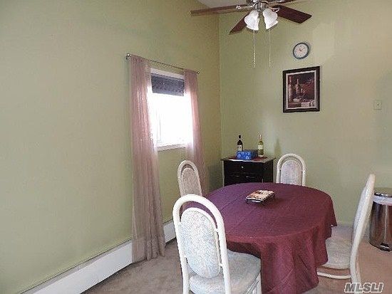 5th image of 125 Hempstead Gardens Dr APT Q2c