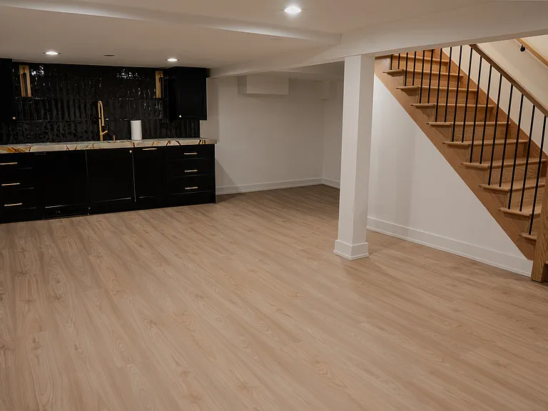 4738 W Pratt Ave — Photo 20