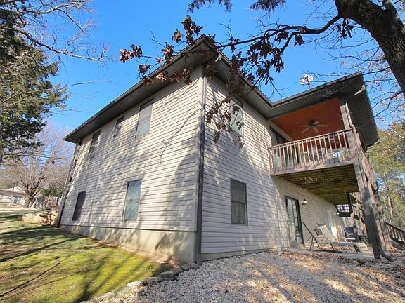 3rd image of 929 Silver Bluff Cir