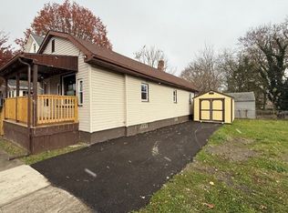409 N Chestnut Ave, Niles, OH